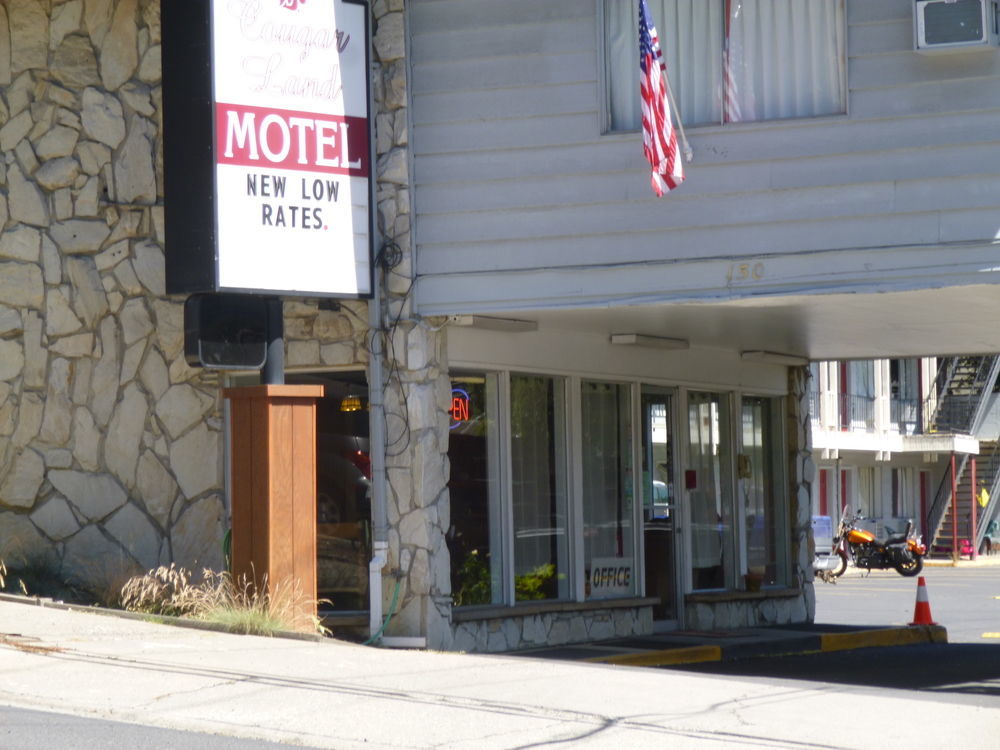 Cougar Land Motel Pullman Kültér fotó